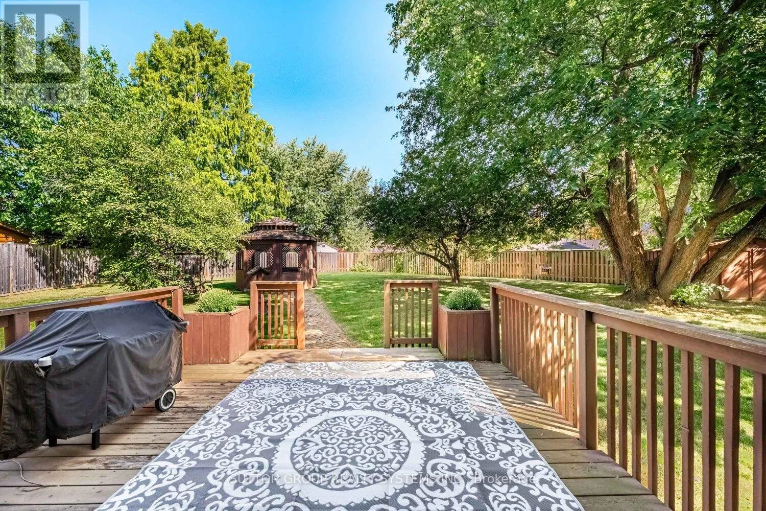 774 BANTING COURT