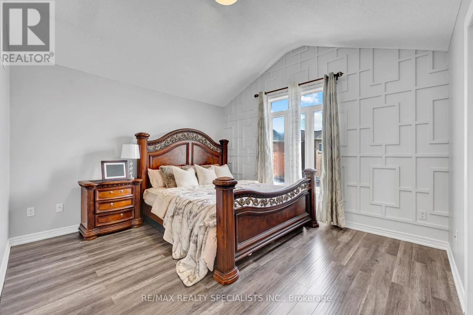 4 TOVEY TERRACE