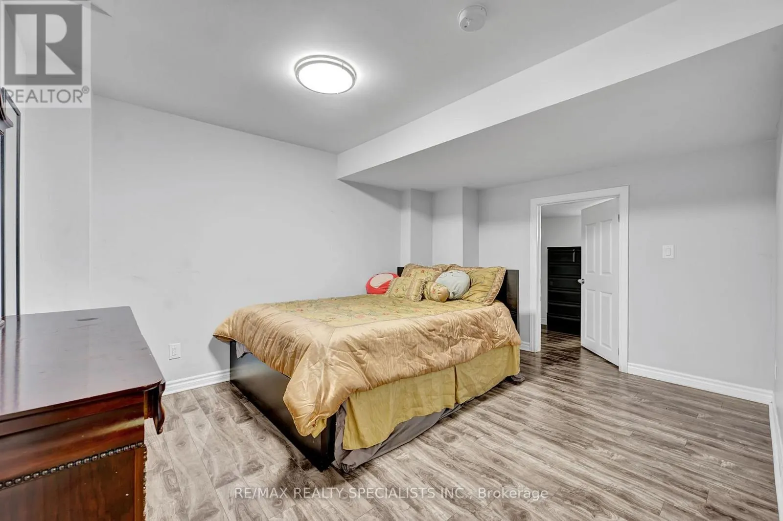 4 TOVEY TERRACE