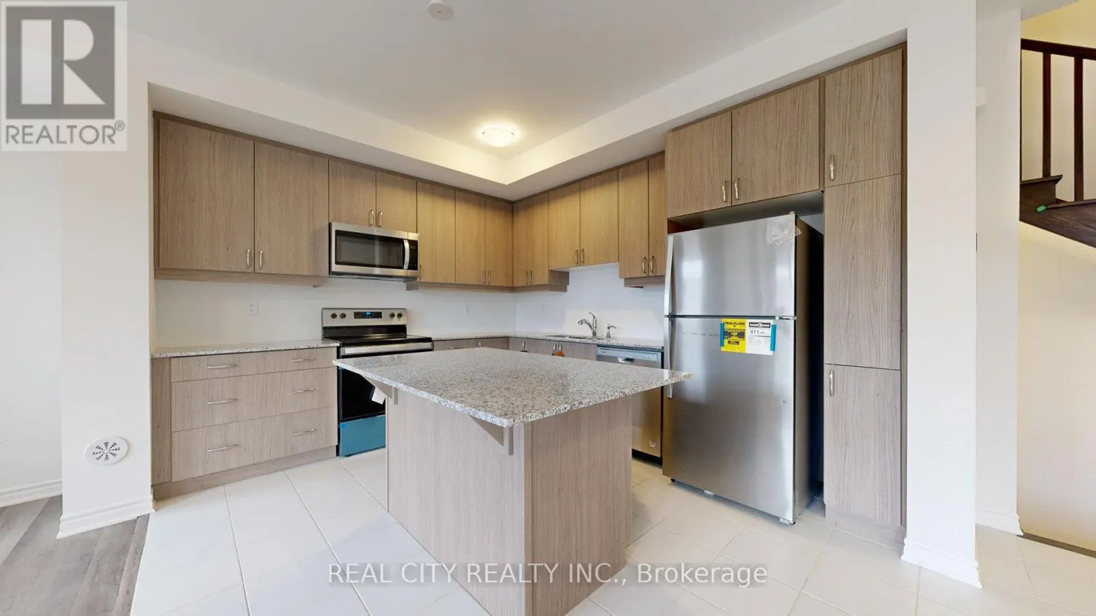 11 KEPPEL CIRCLE W