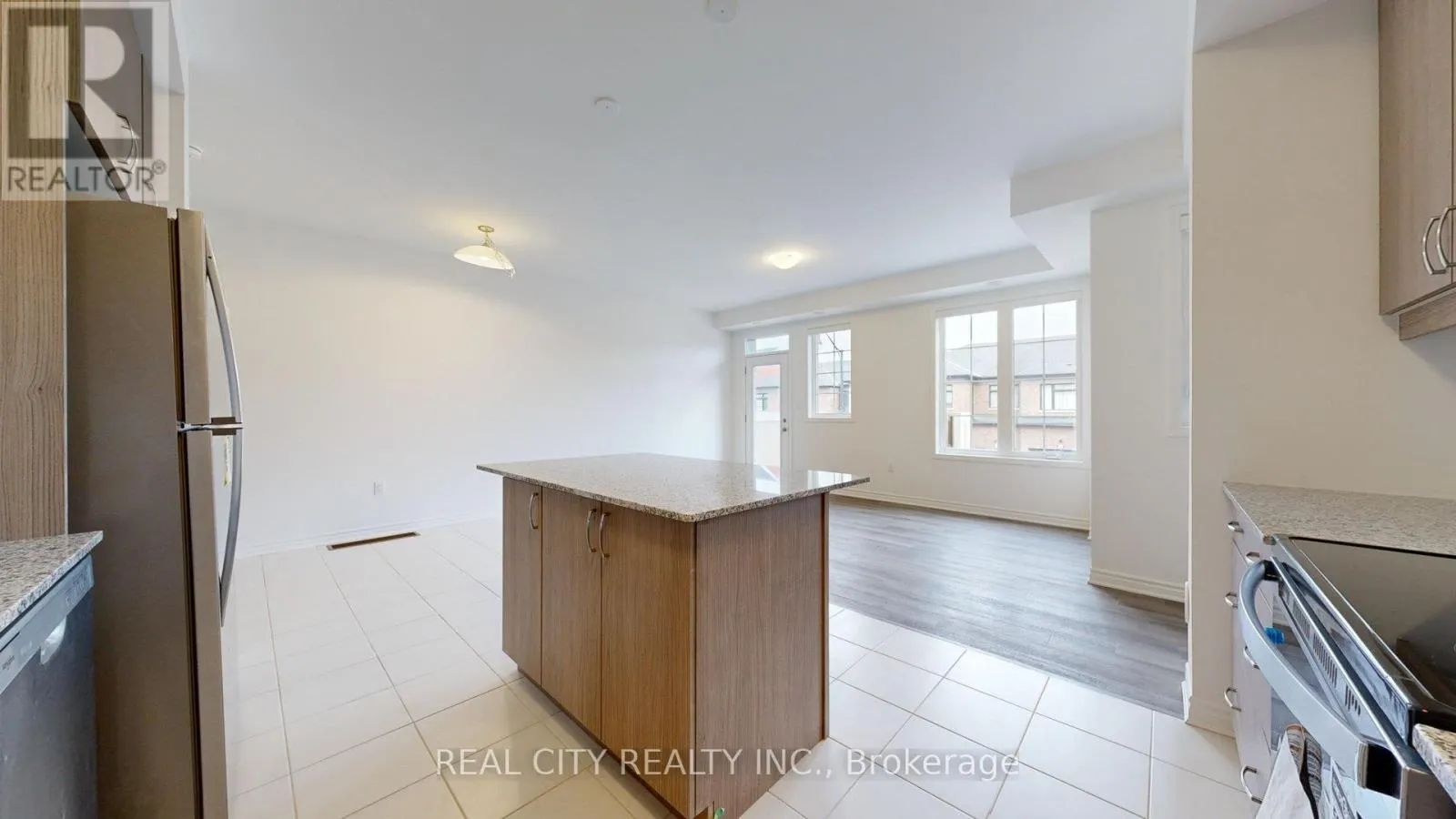 11 KEPPEL CIRCLE W