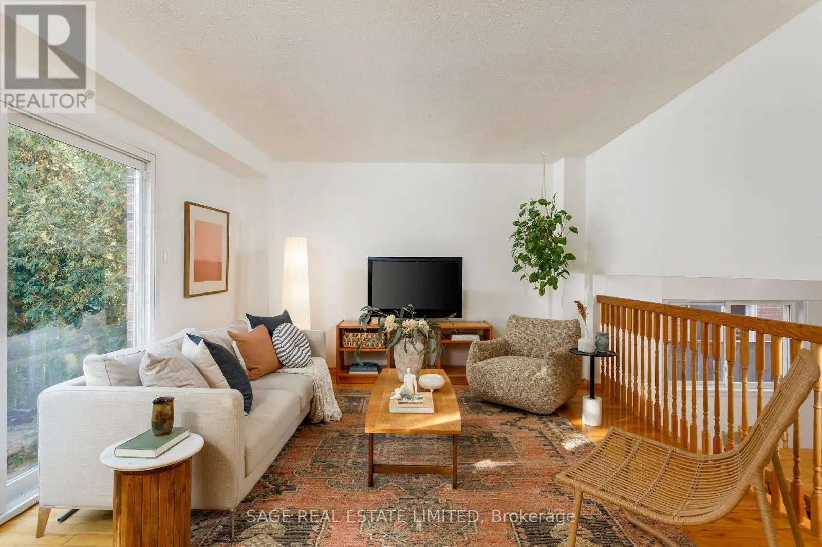 4102 TAFFEY CRESCENT
