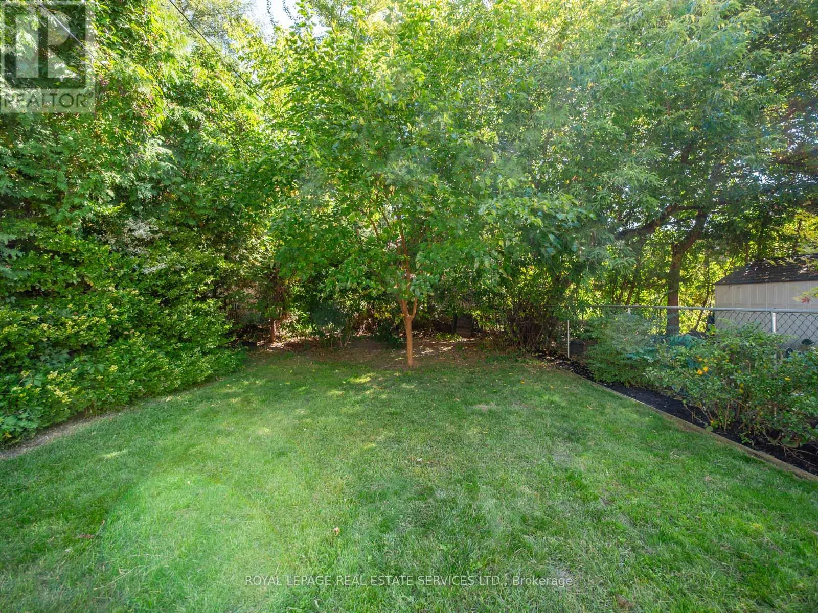 61 SKYLARK ROAD