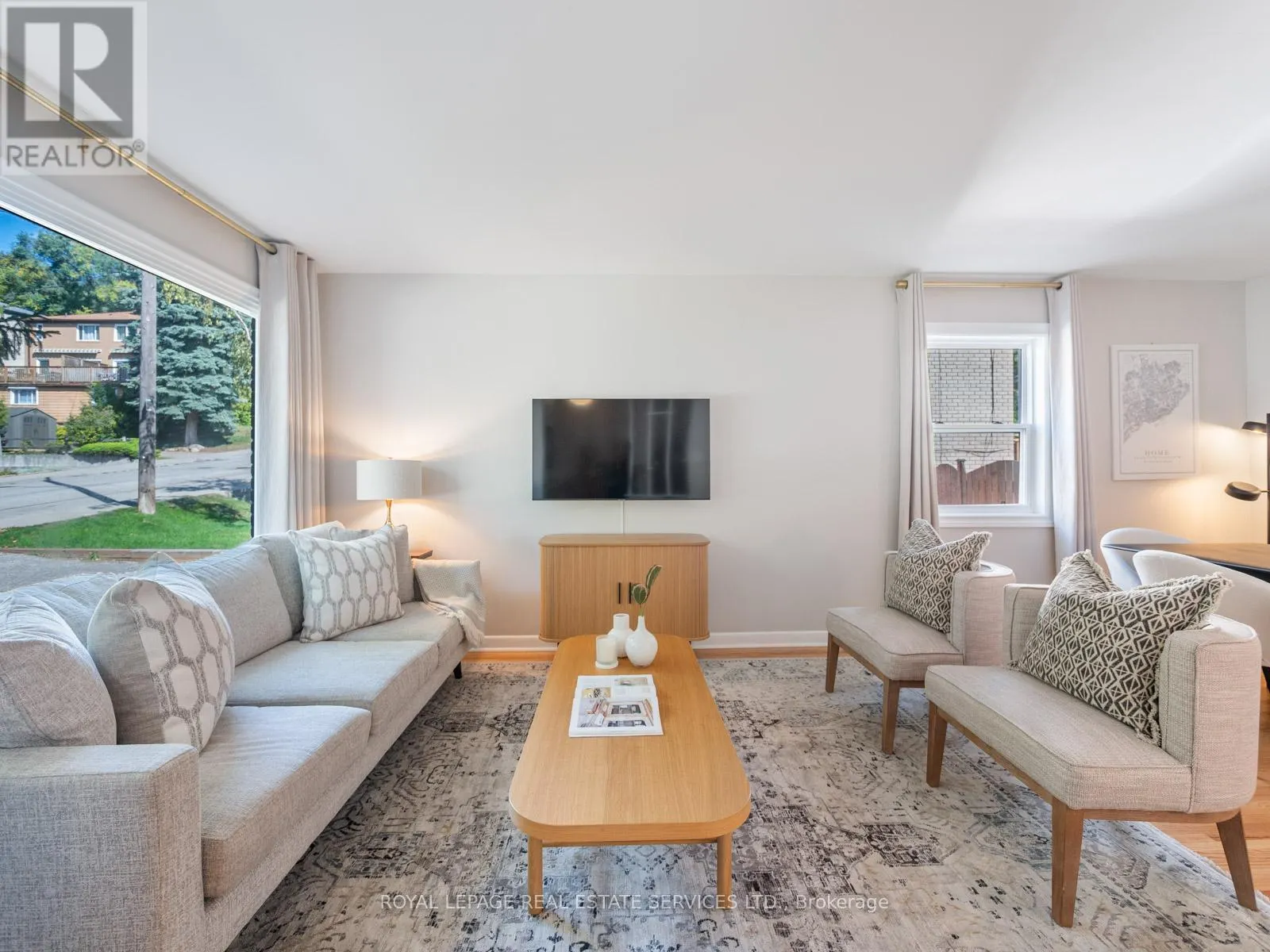 61 SKYLARK ROAD