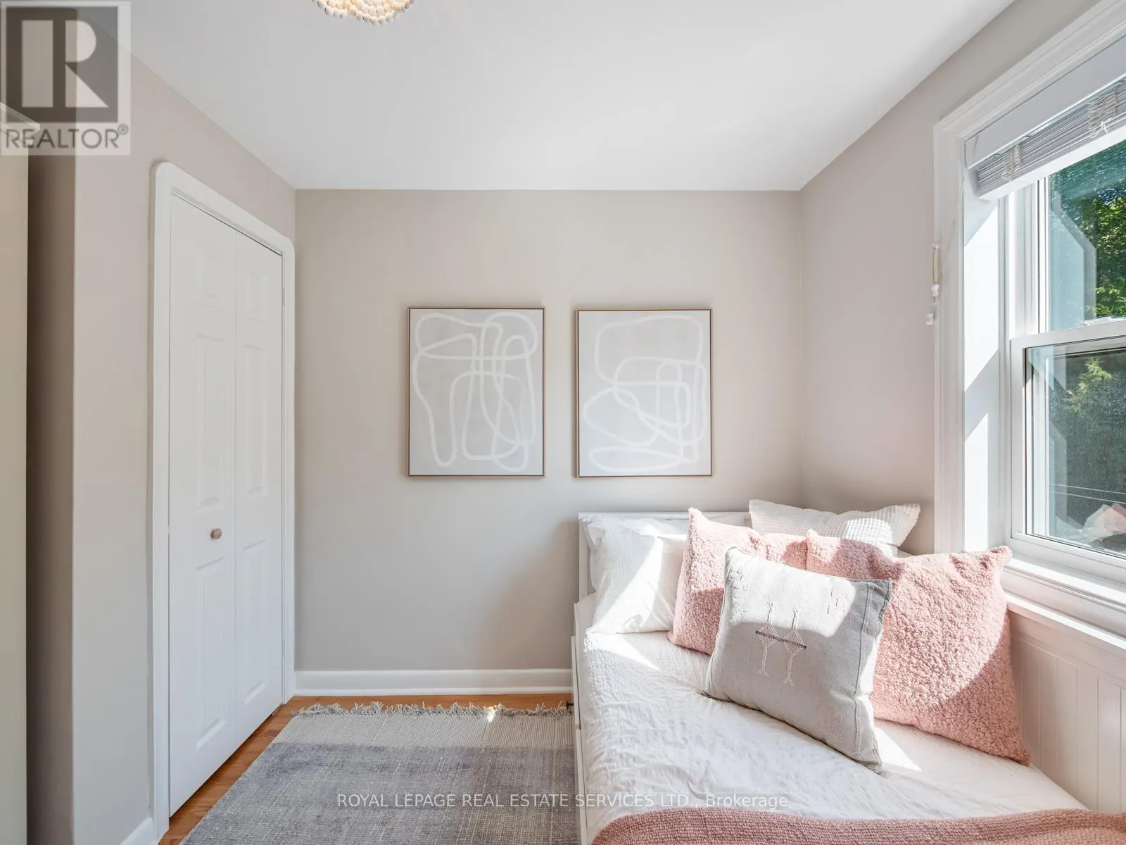61 SKYLARK ROAD