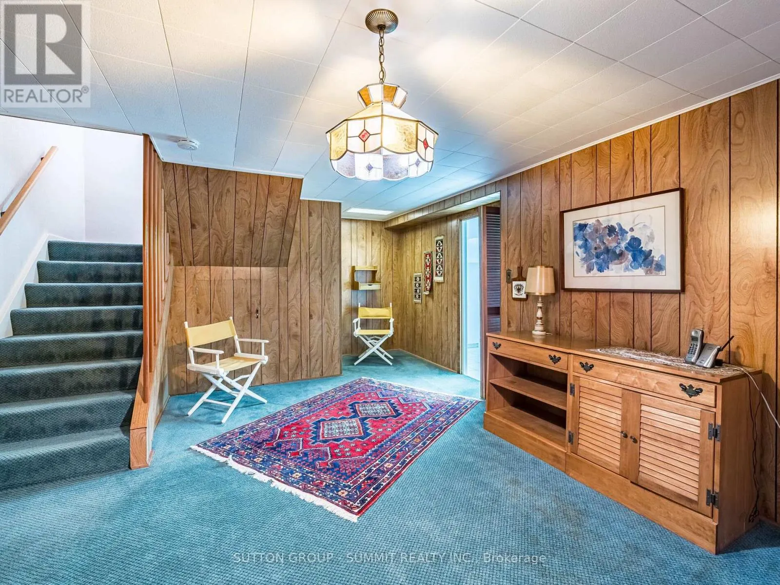 7 LOCHWAY COURT