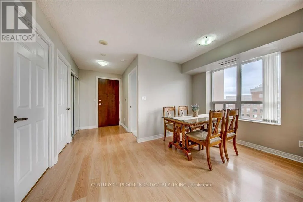 2312 - 310 BURNHAMTHORPE ROAD W