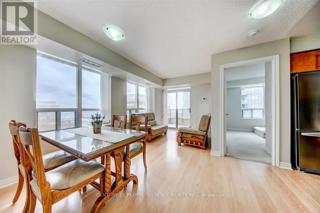2312 - 310 BURNHAMTHORPE ROAD W