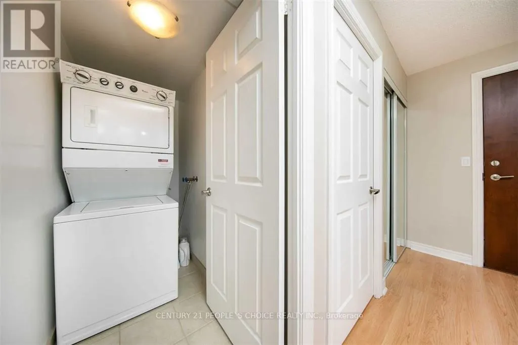 2312 - 310 BURNHAMTHORPE ROAD W