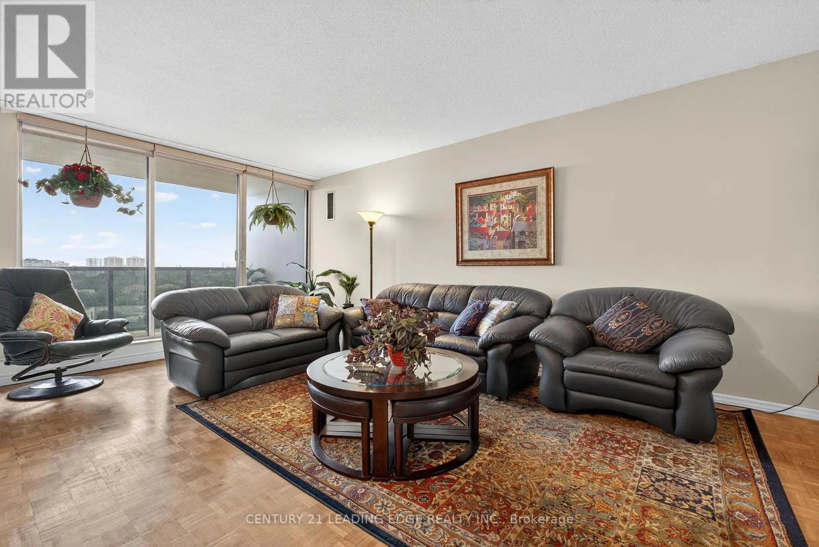 1802 - 85 EMMETT AVENUE