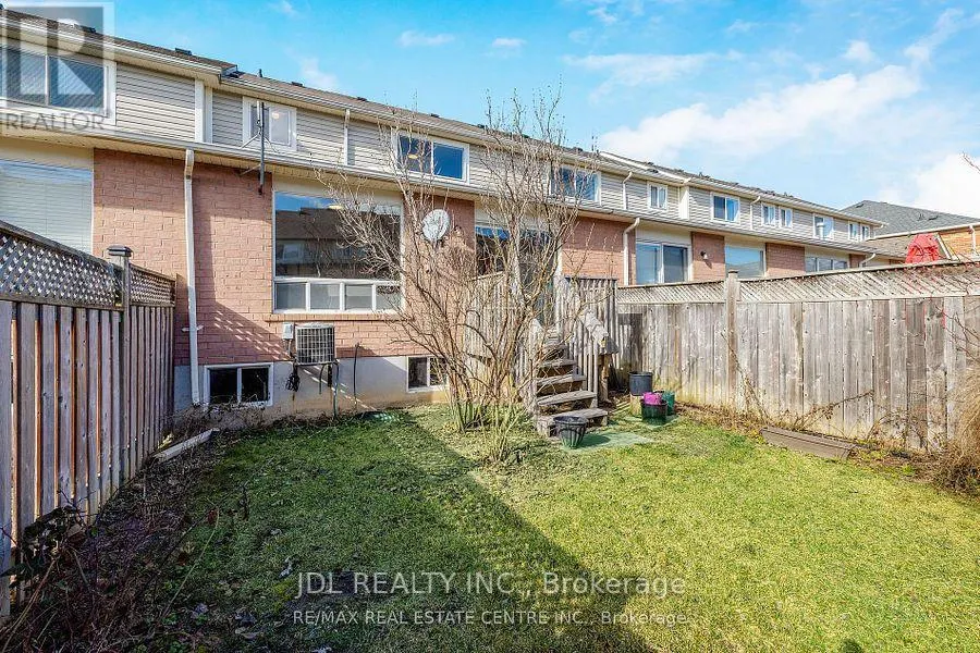 873 GAZLEY CIRCLE