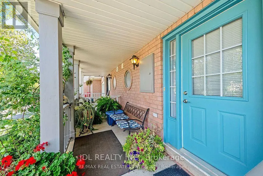 873 GAZLEY CIRCLE