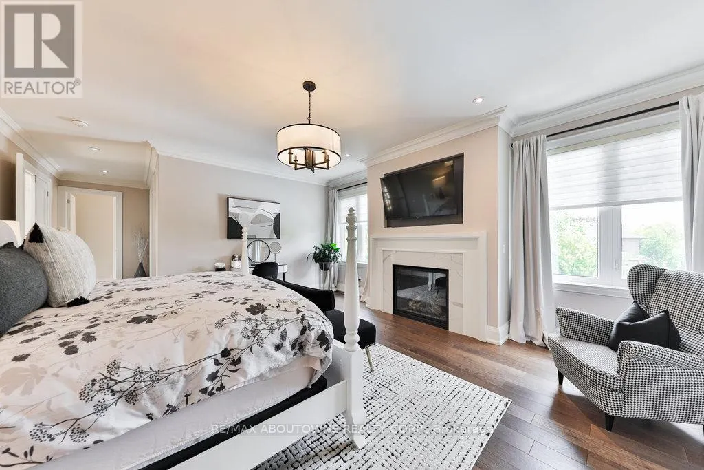 408 SAVILLE CRESCENT
