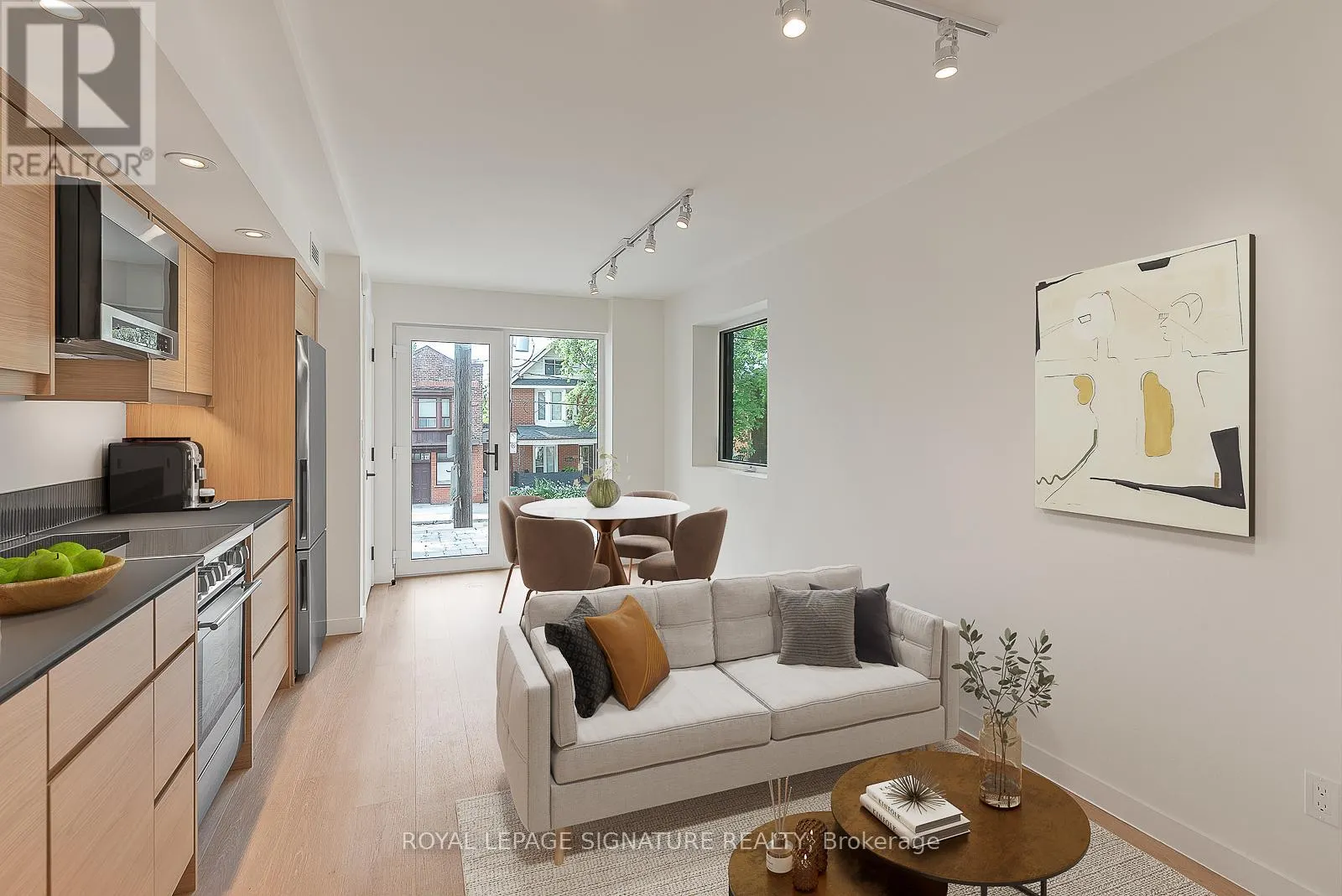 1 - 1254 DAVENPORT ROAD