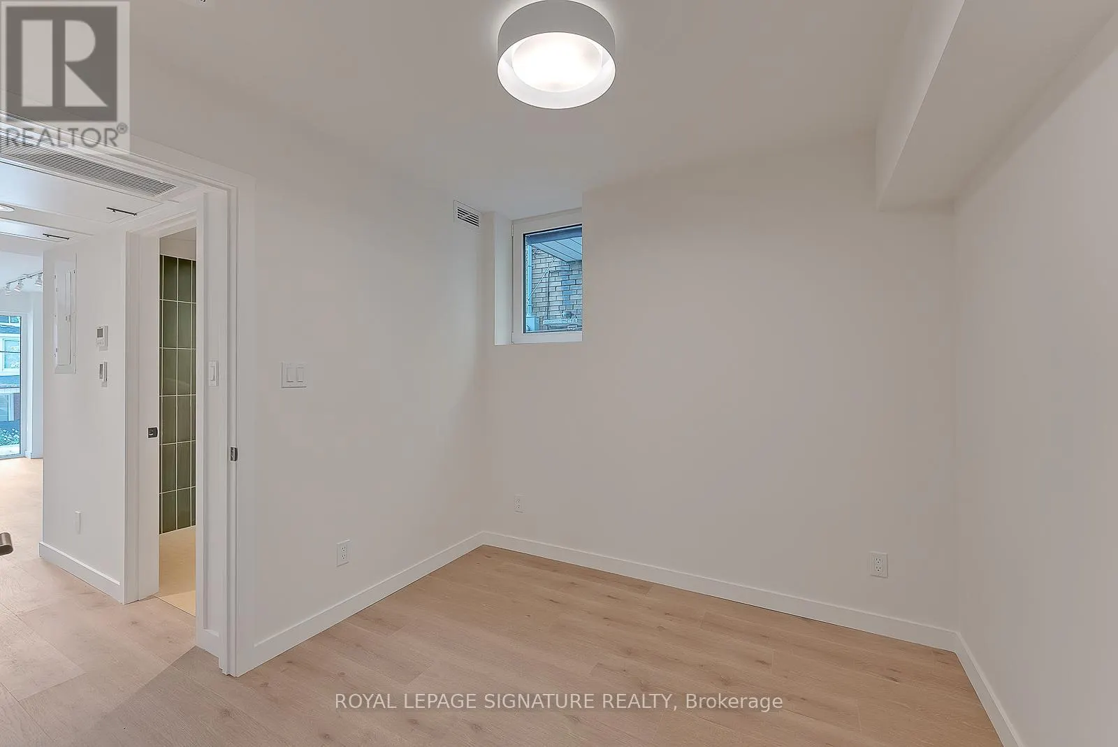 1 - 1254 DAVENPORT ROAD