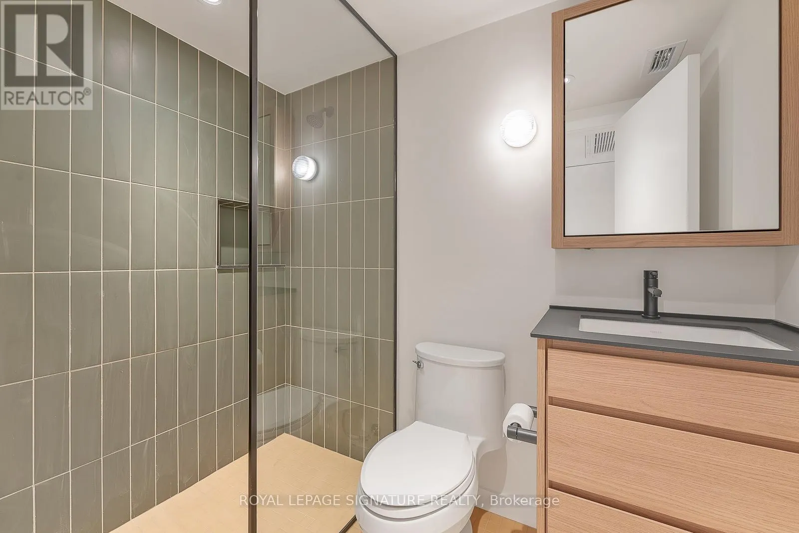 1 - 1254 DAVENPORT ROAD