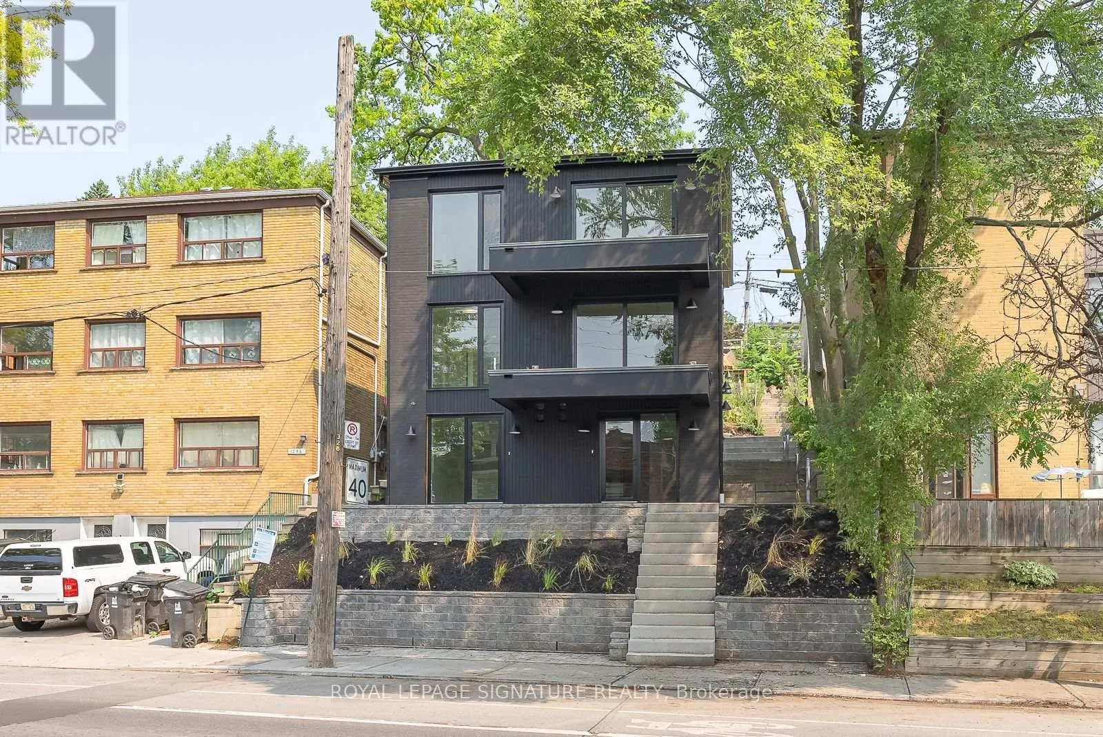 1 - 1254 DAVENPORT ROAD