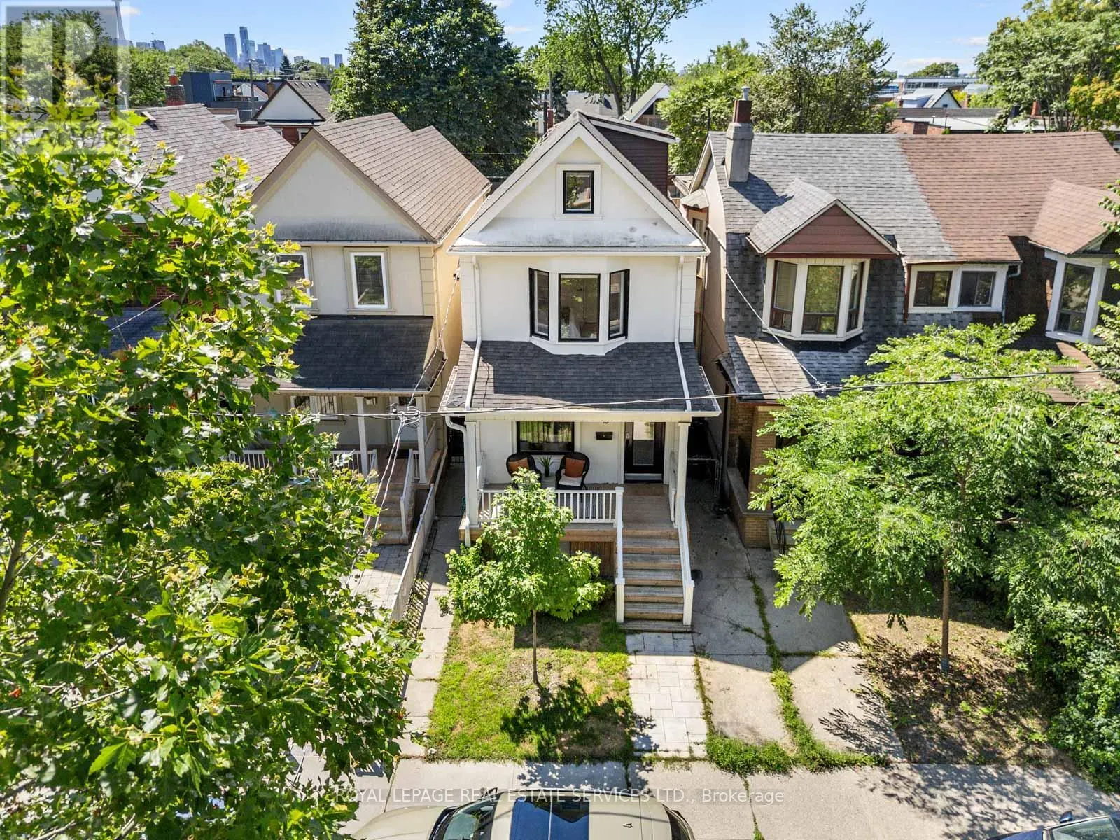 15 MELVILLE AVENUE