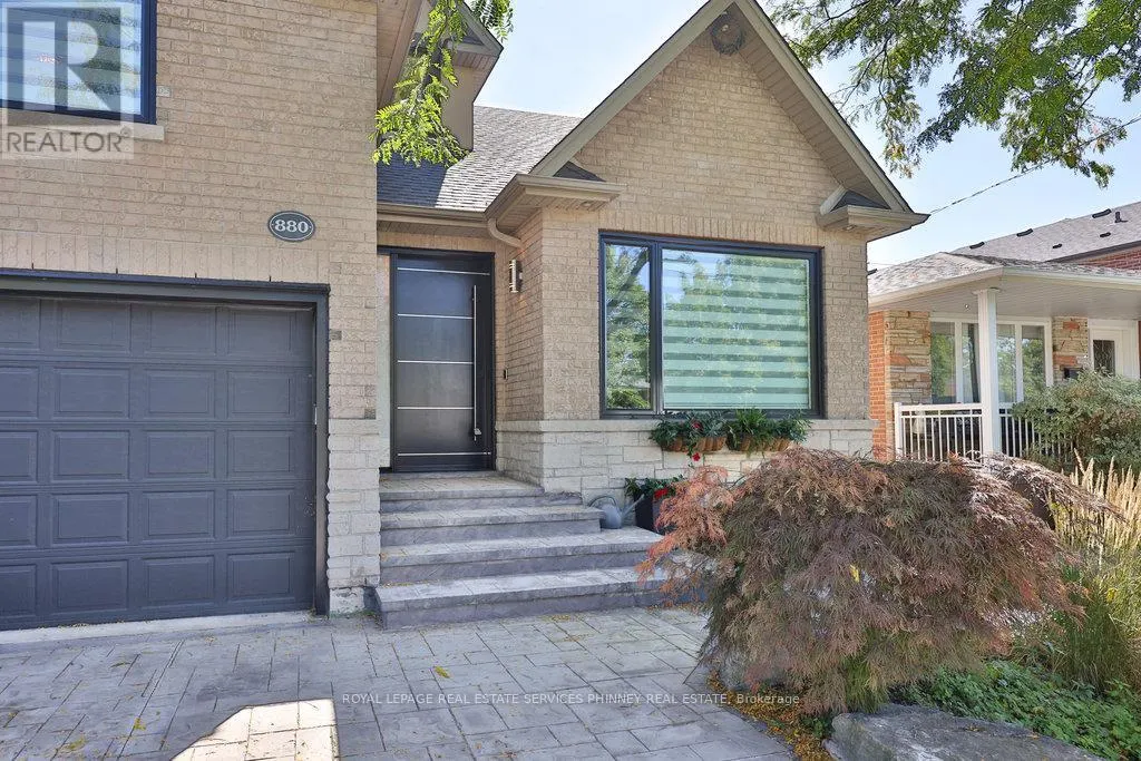 880 6TH STREET