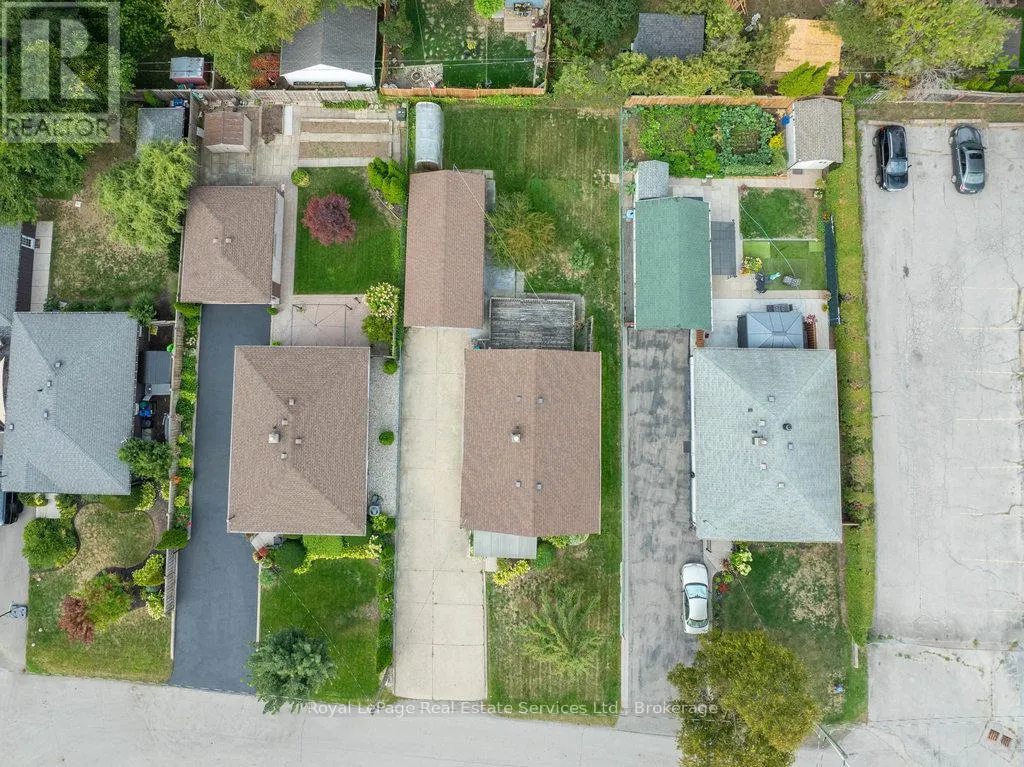 125 INGLEWOOD DRIVE