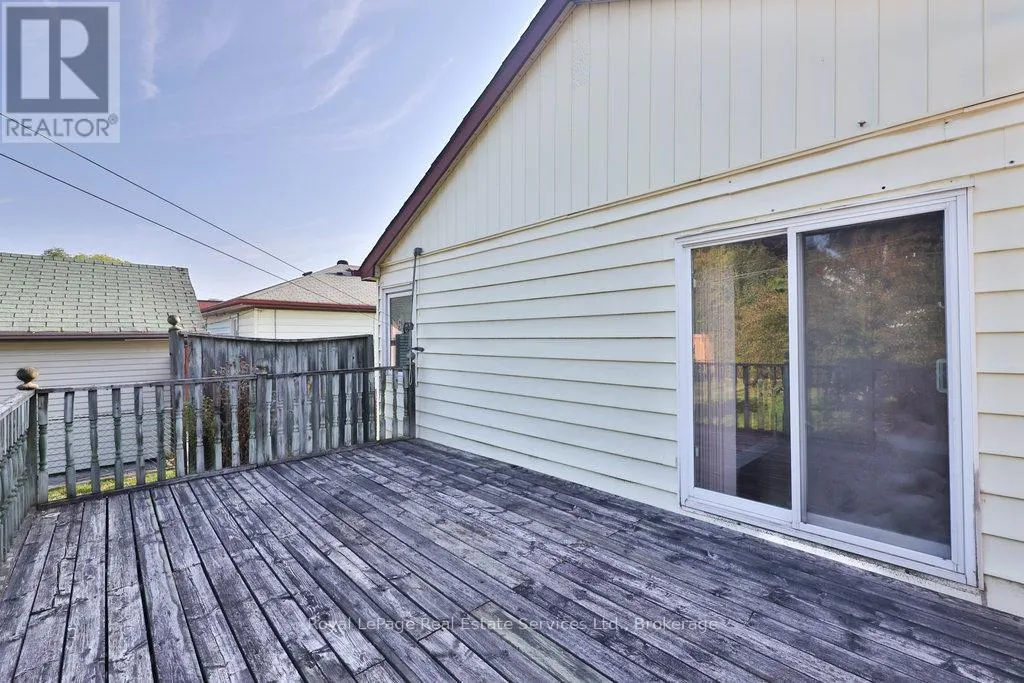 125 INGLEWOOD DRIVE