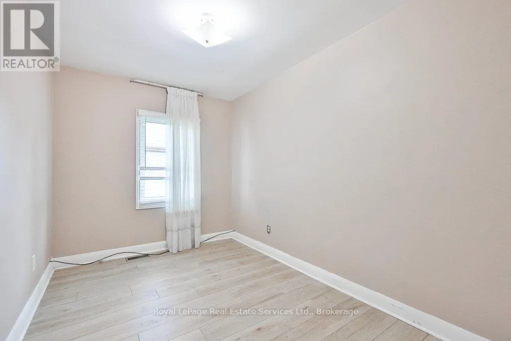125 INGLEWOOD DRIVE