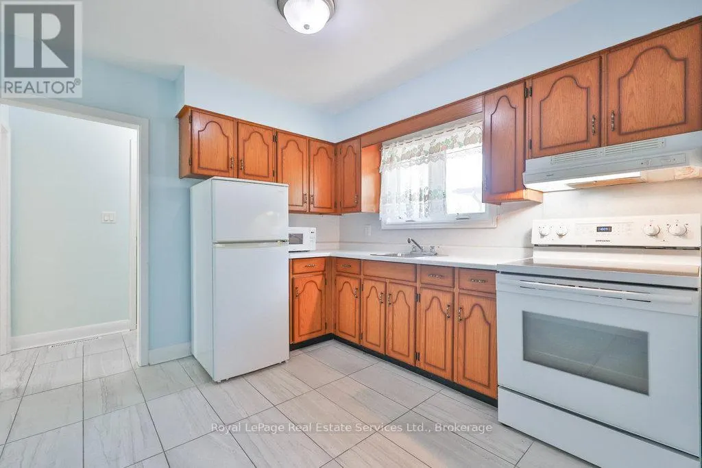 125 INGLEWOOD DRIVE