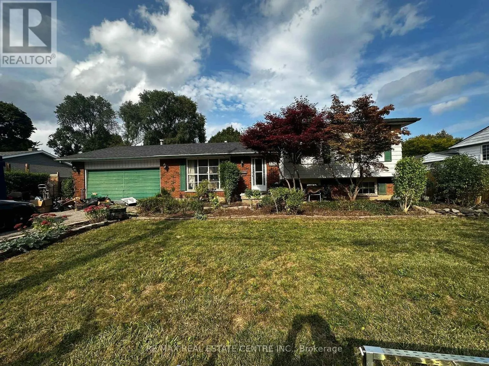 343 BRONTE ROAD