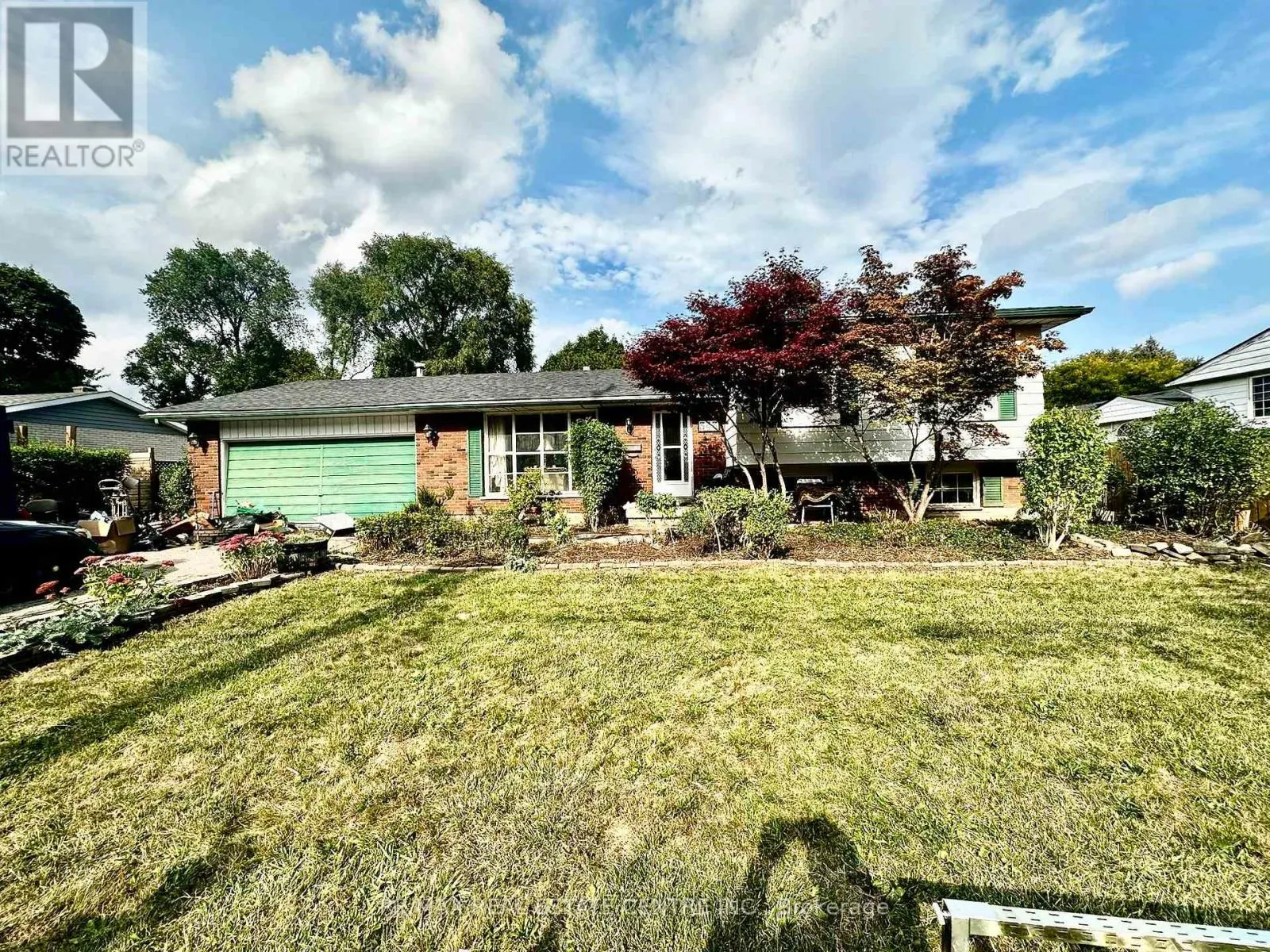 343 BRONTE ROAD