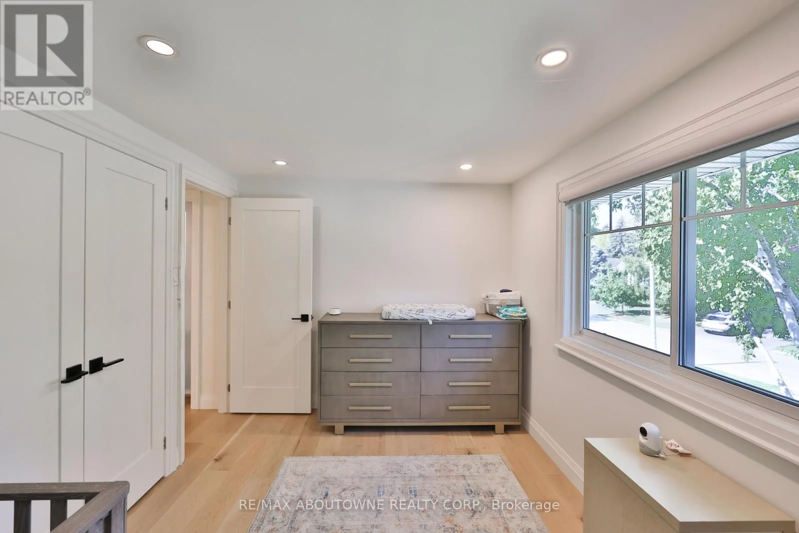 222 VANCE DRIVE
