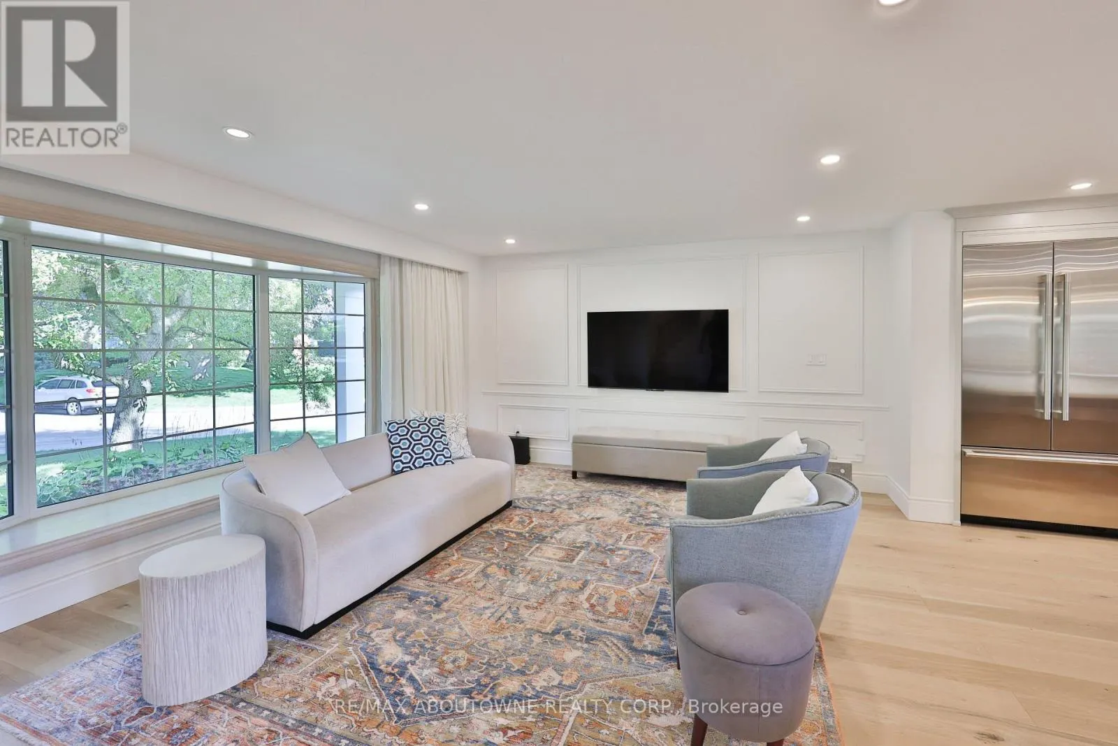 222 VANCE DRIVE