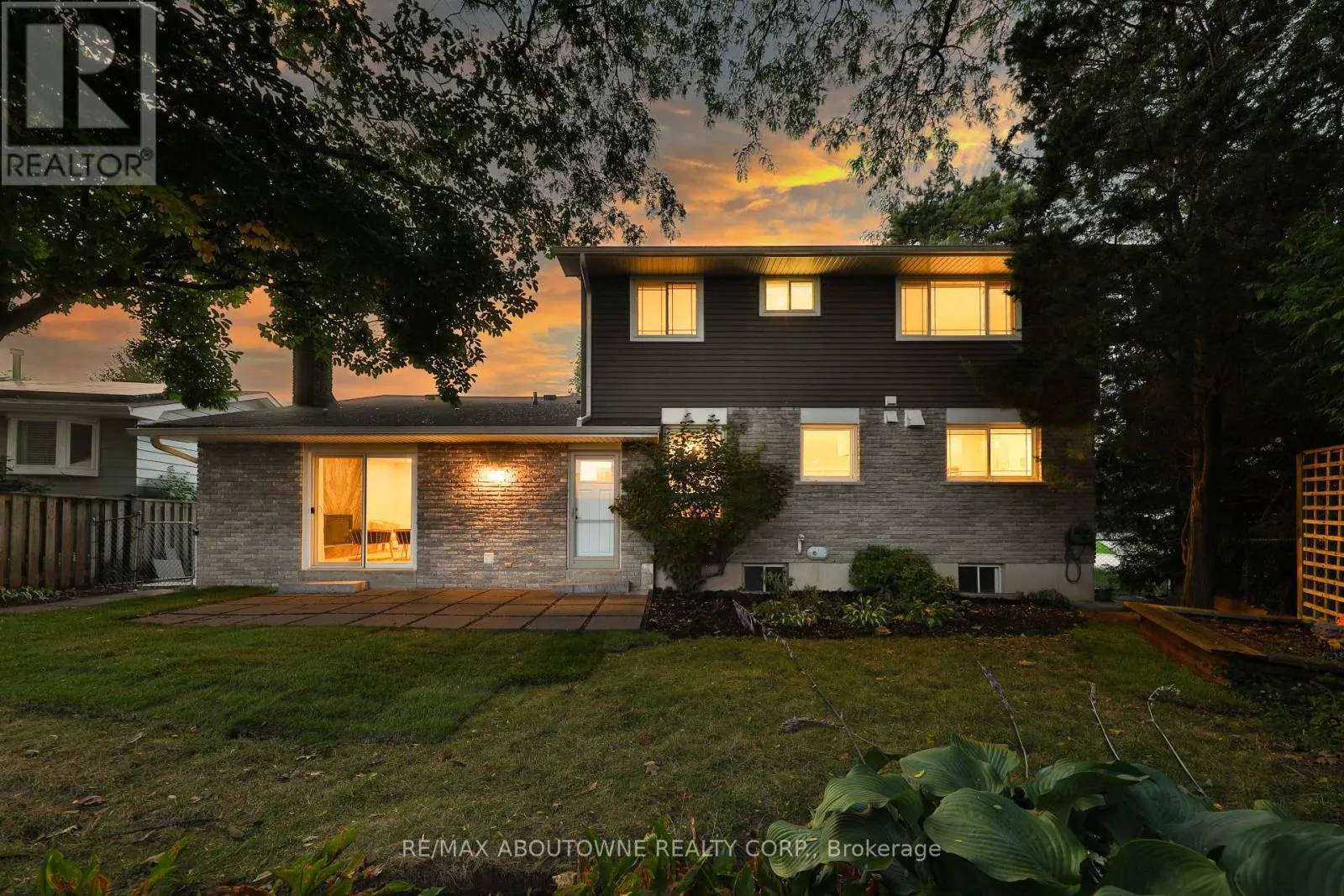 222 VANCE DRIVE