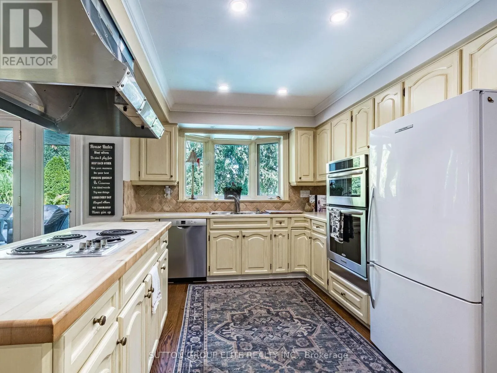 2269 SHARDAWN MEWS