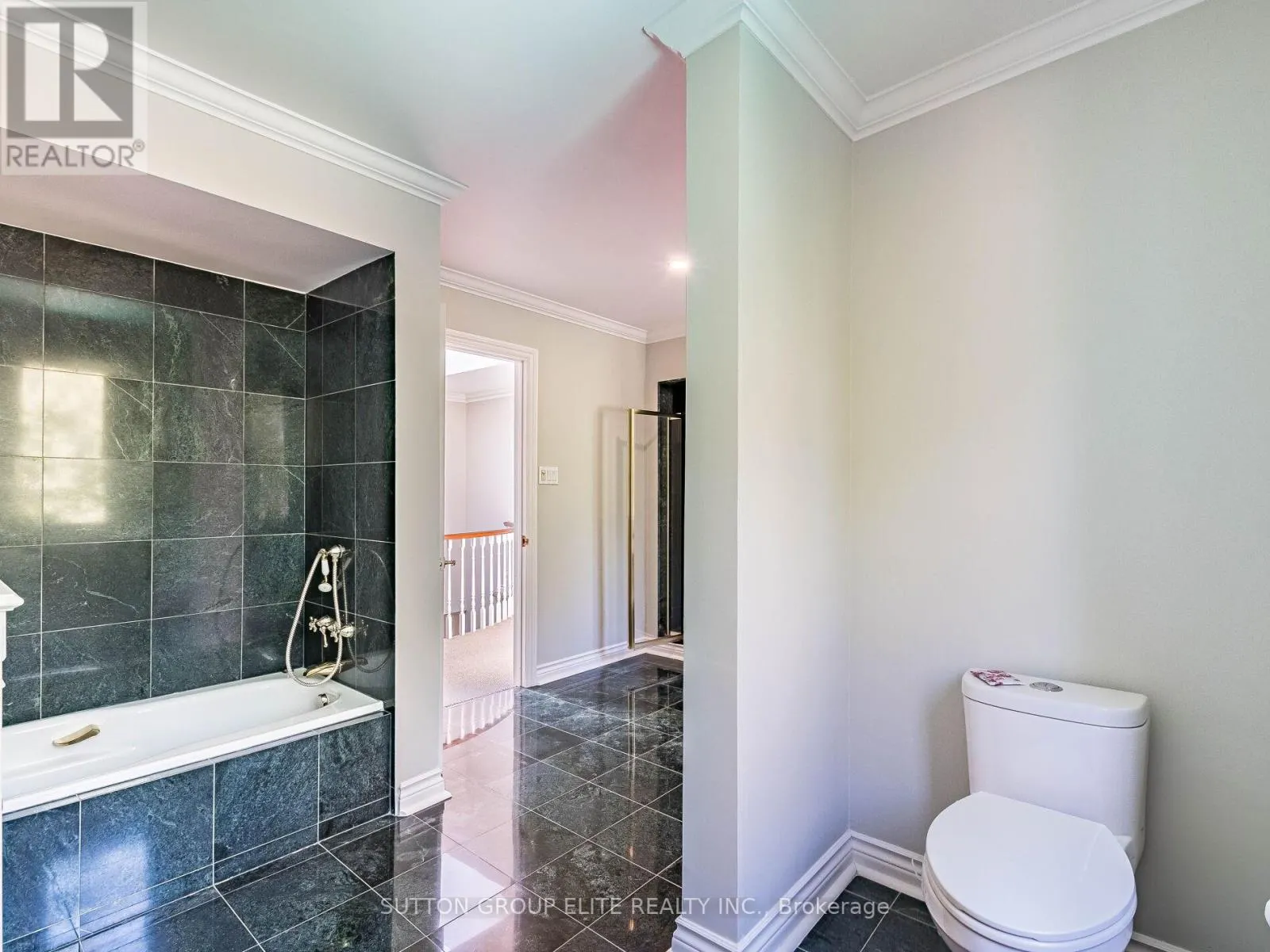 2269 SHARDAWN MEWS