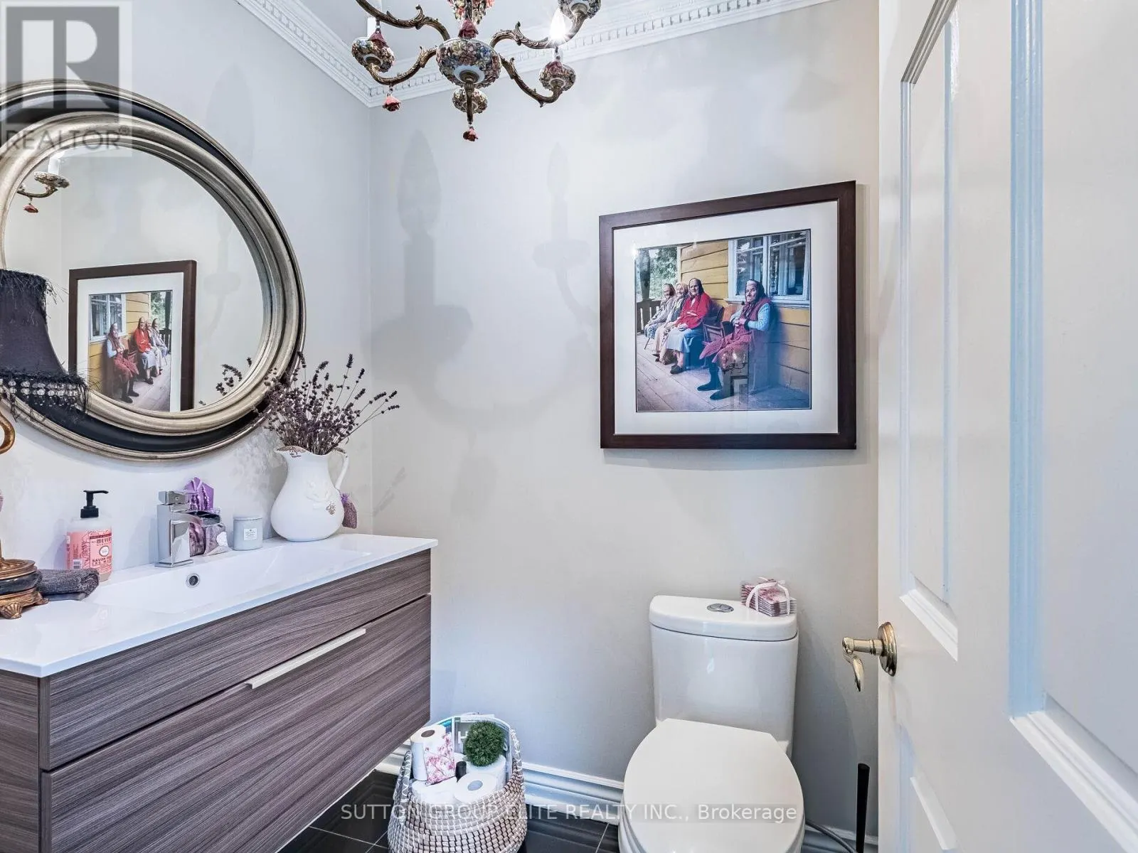 2269 SHARDAWN MEWS