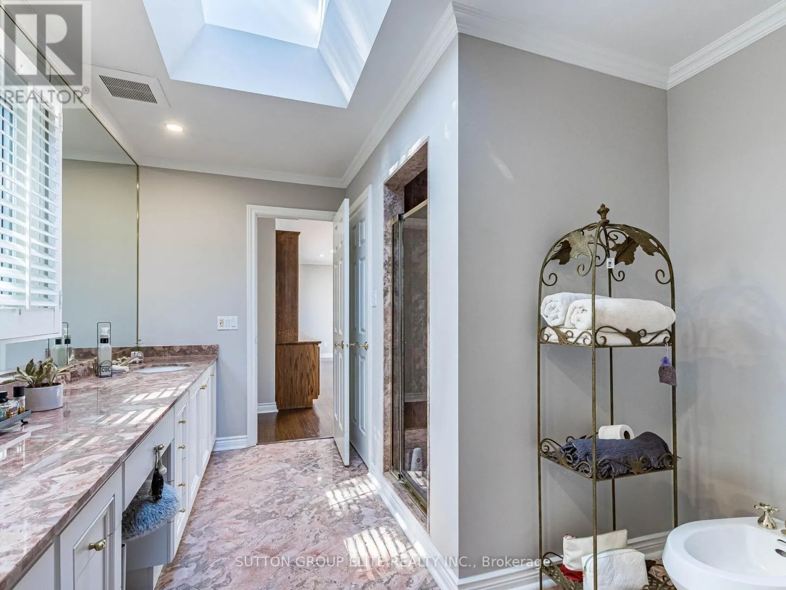 2269 SHARDAWN MEWS