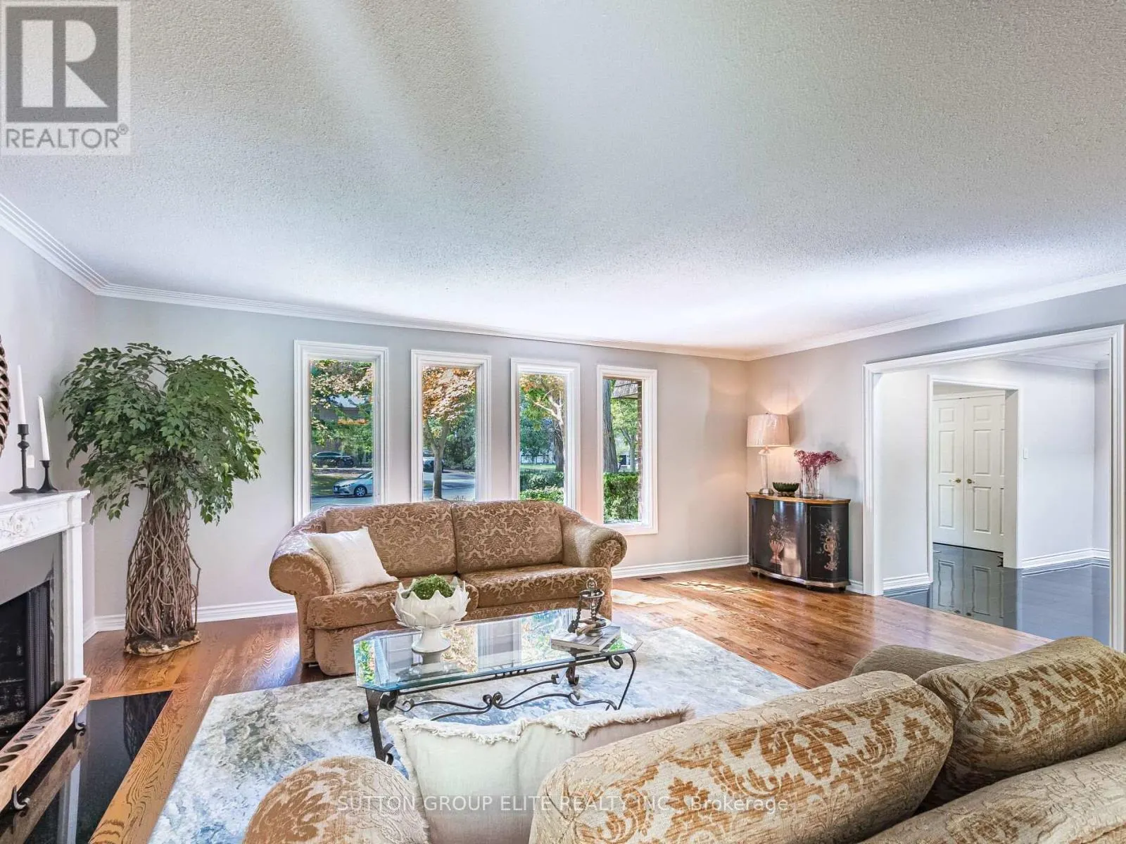 2269 SHARDAWN MEWS