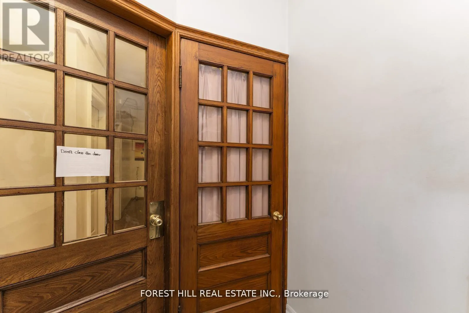 1046 DOVERCOURT ROAD