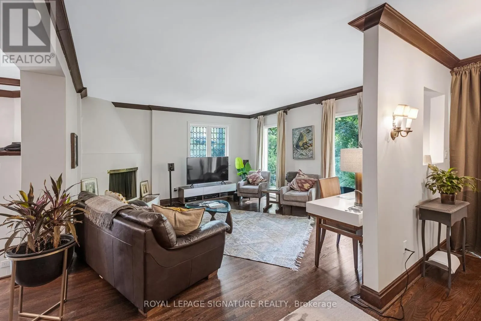 363 ELLIS PARK ROAD