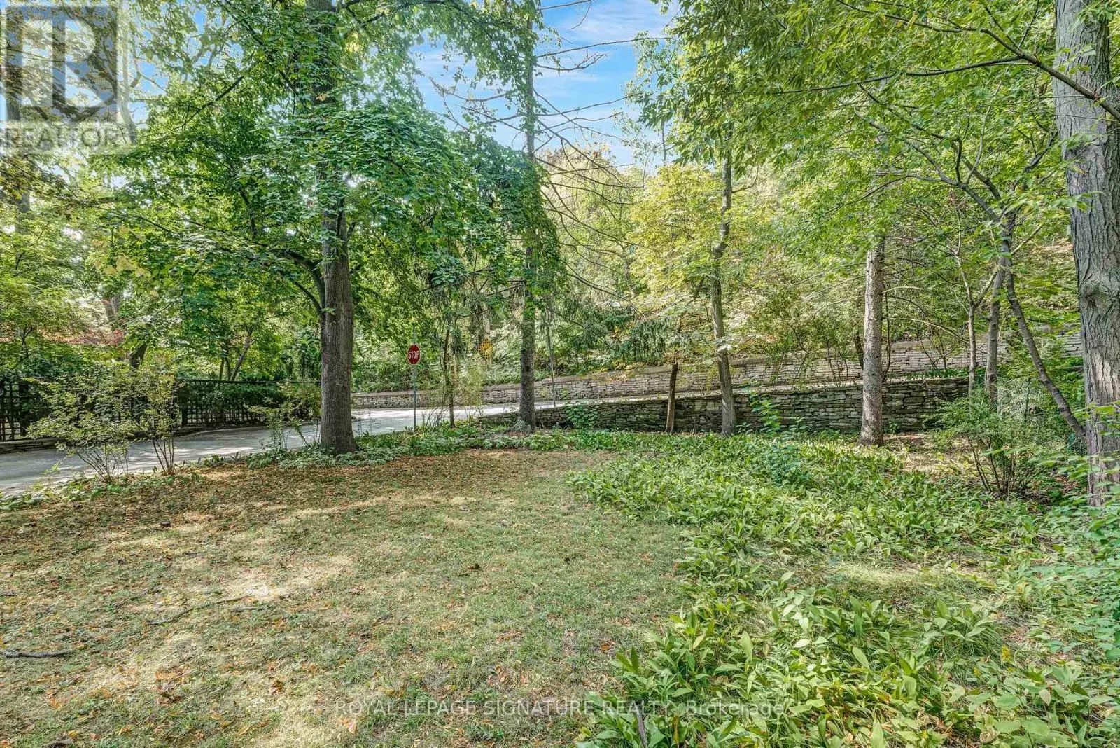 363 ELLIS PARK ROAD