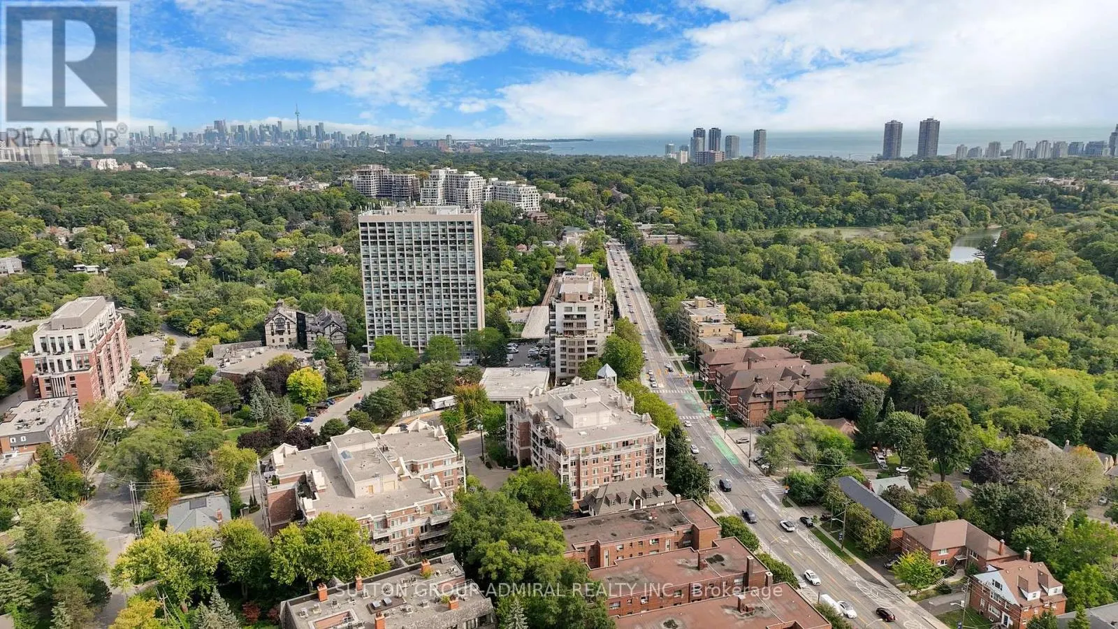 207 - 10 OLD MILL TRAIL