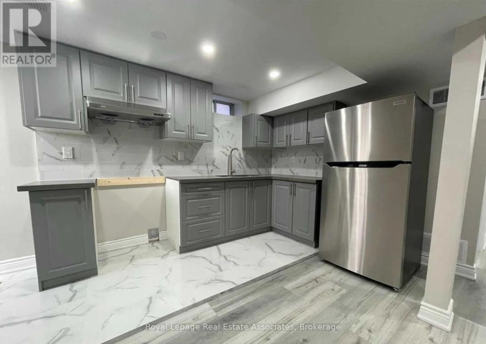 BASEMENT - 6798 TASSEL CRESCENT