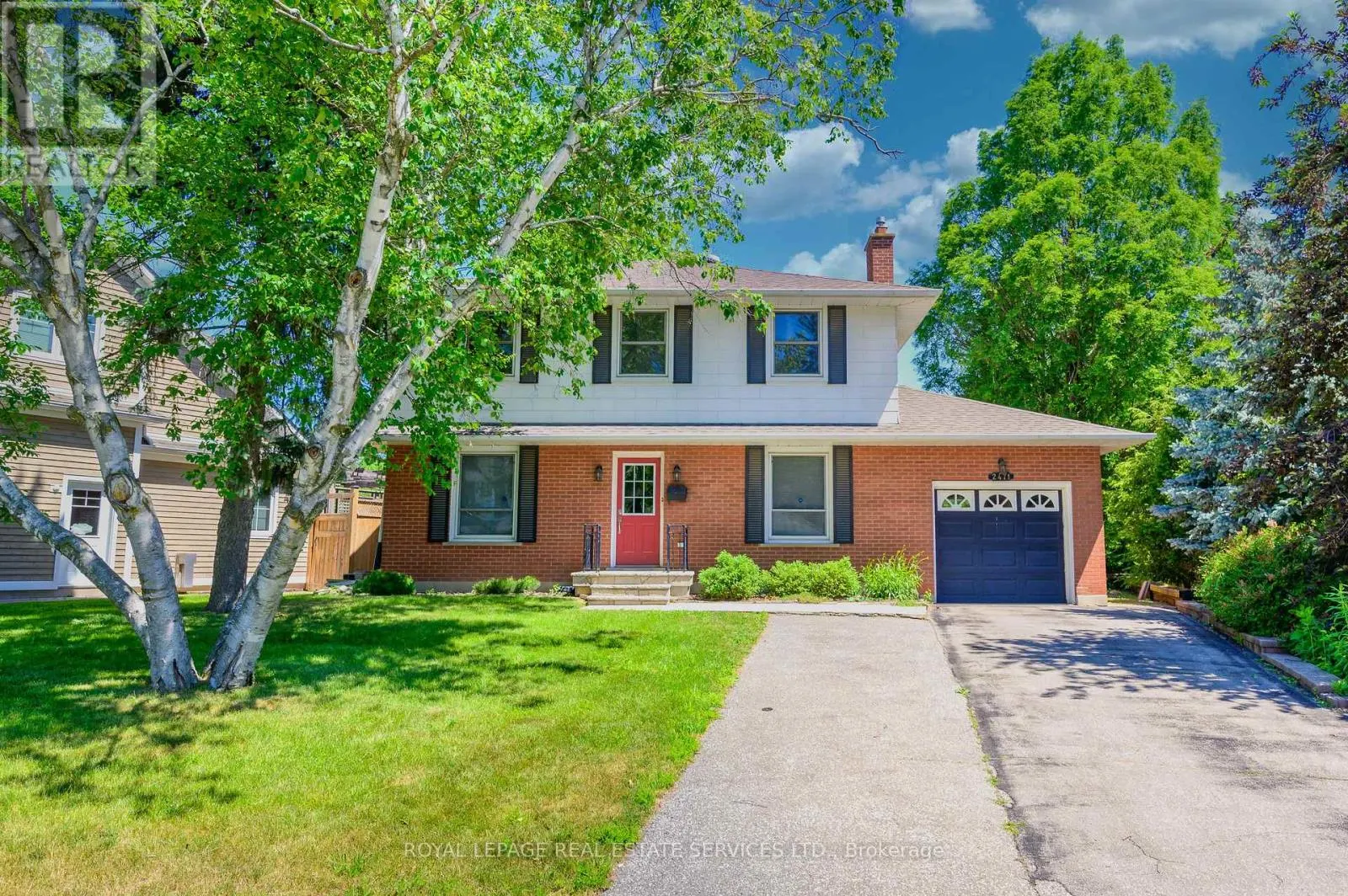2471 MEADOWOOD CRESCENT