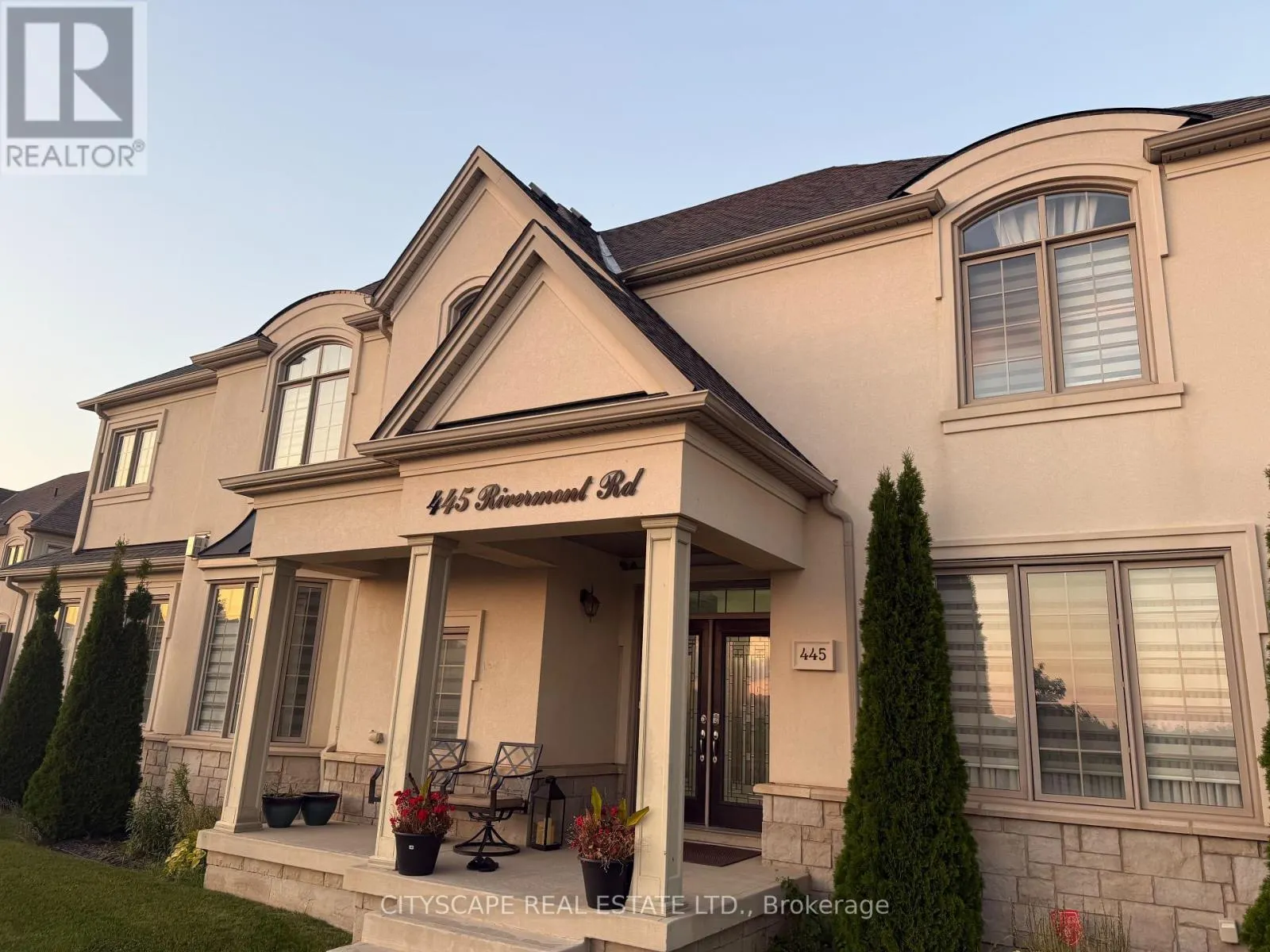 BSMT - 445 RIVERMONT ROAD W