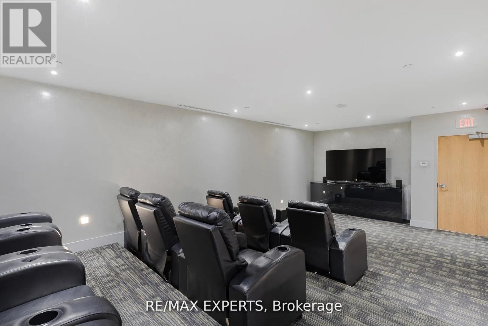 2408 - 75 EGLINTON AVENUE W
