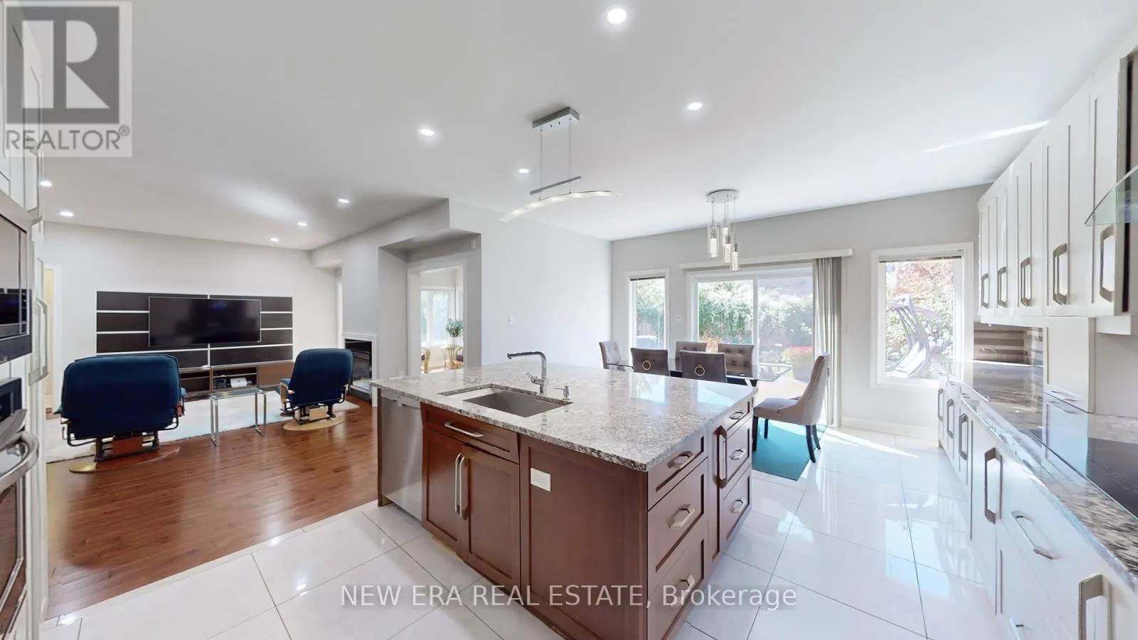 18 GRIST MILL DRIVE