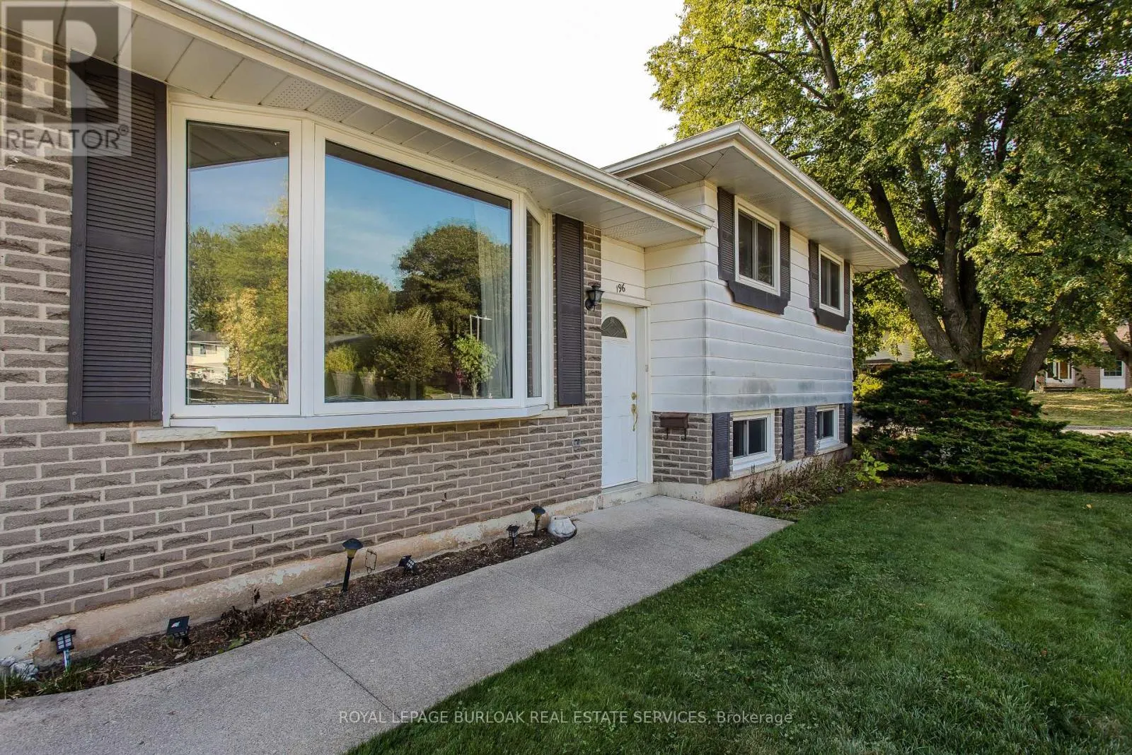 196 MENDEL COURT