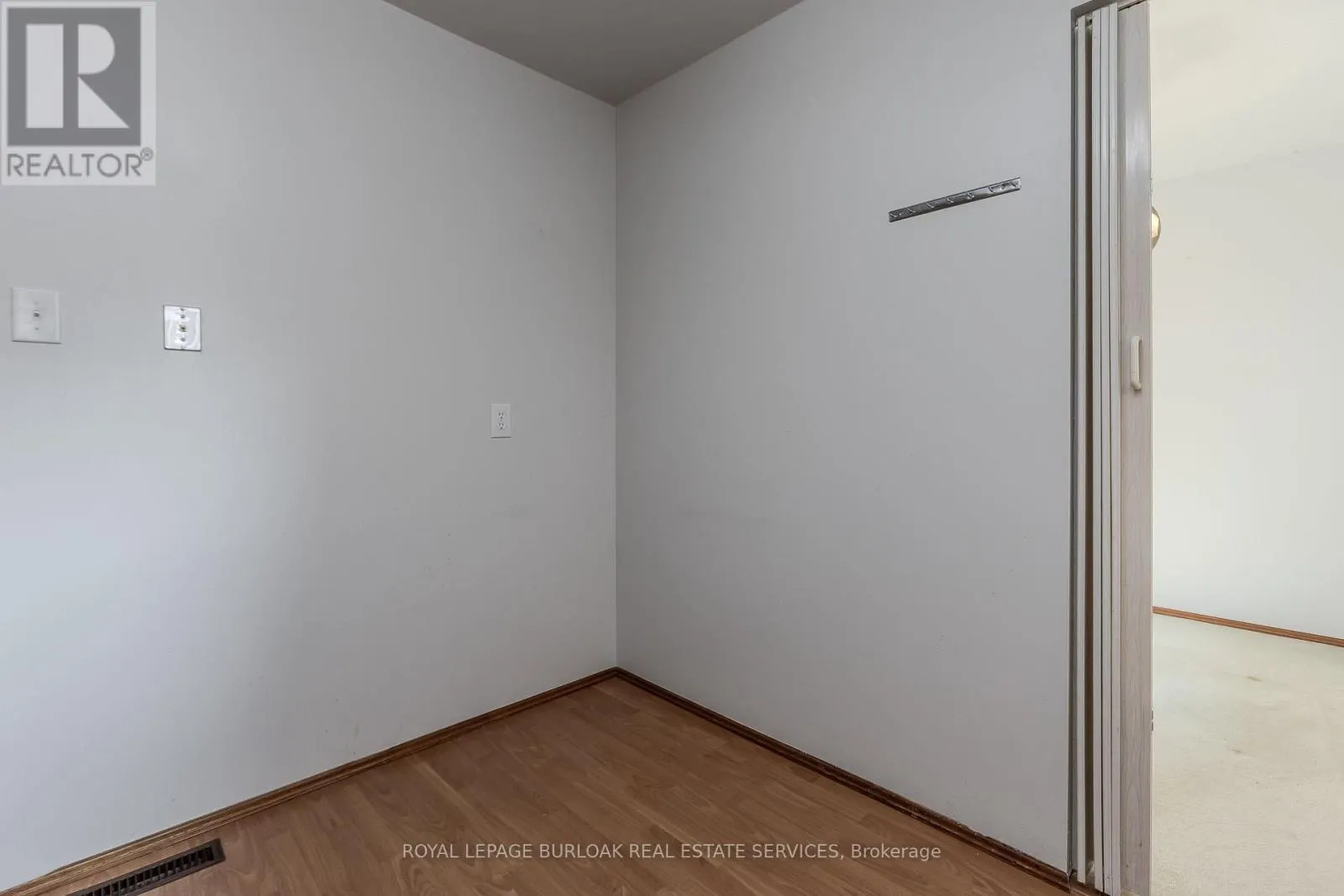196 MENDEL COURT