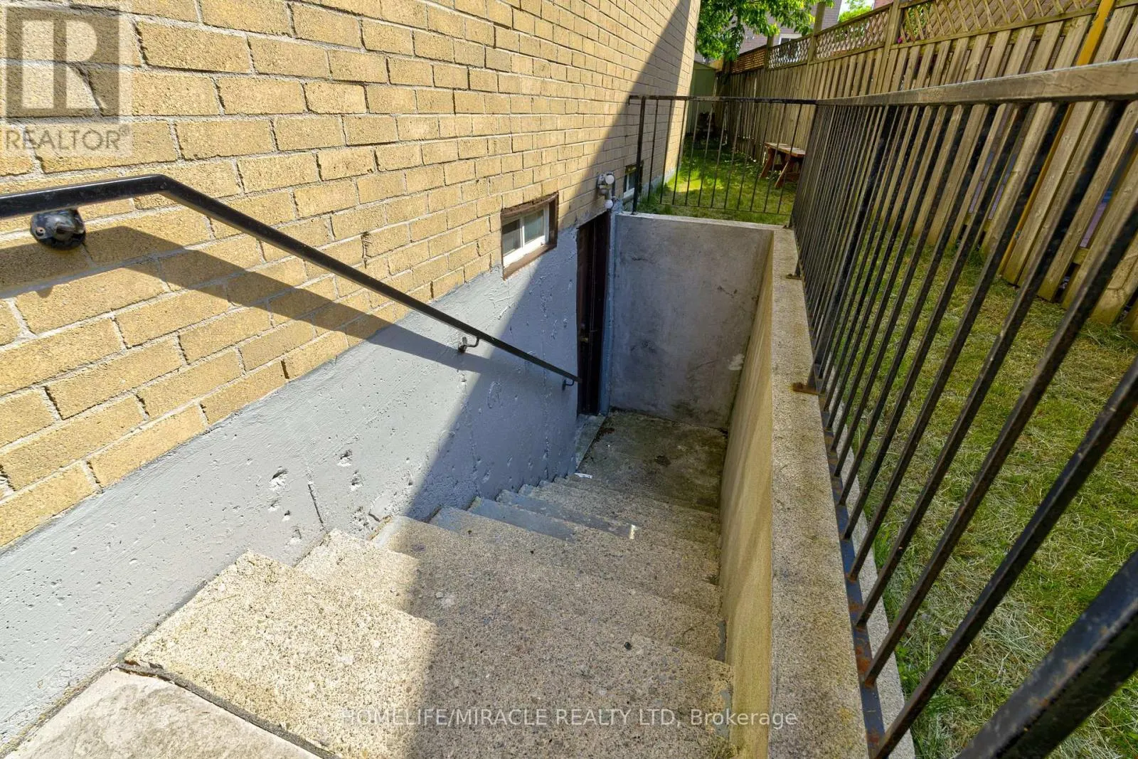 55 CASTLEHILL ROAD