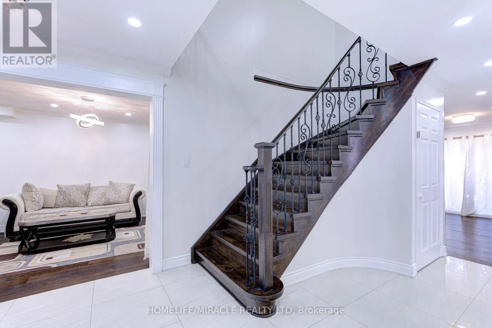 55 CASTLEHILL ROAD